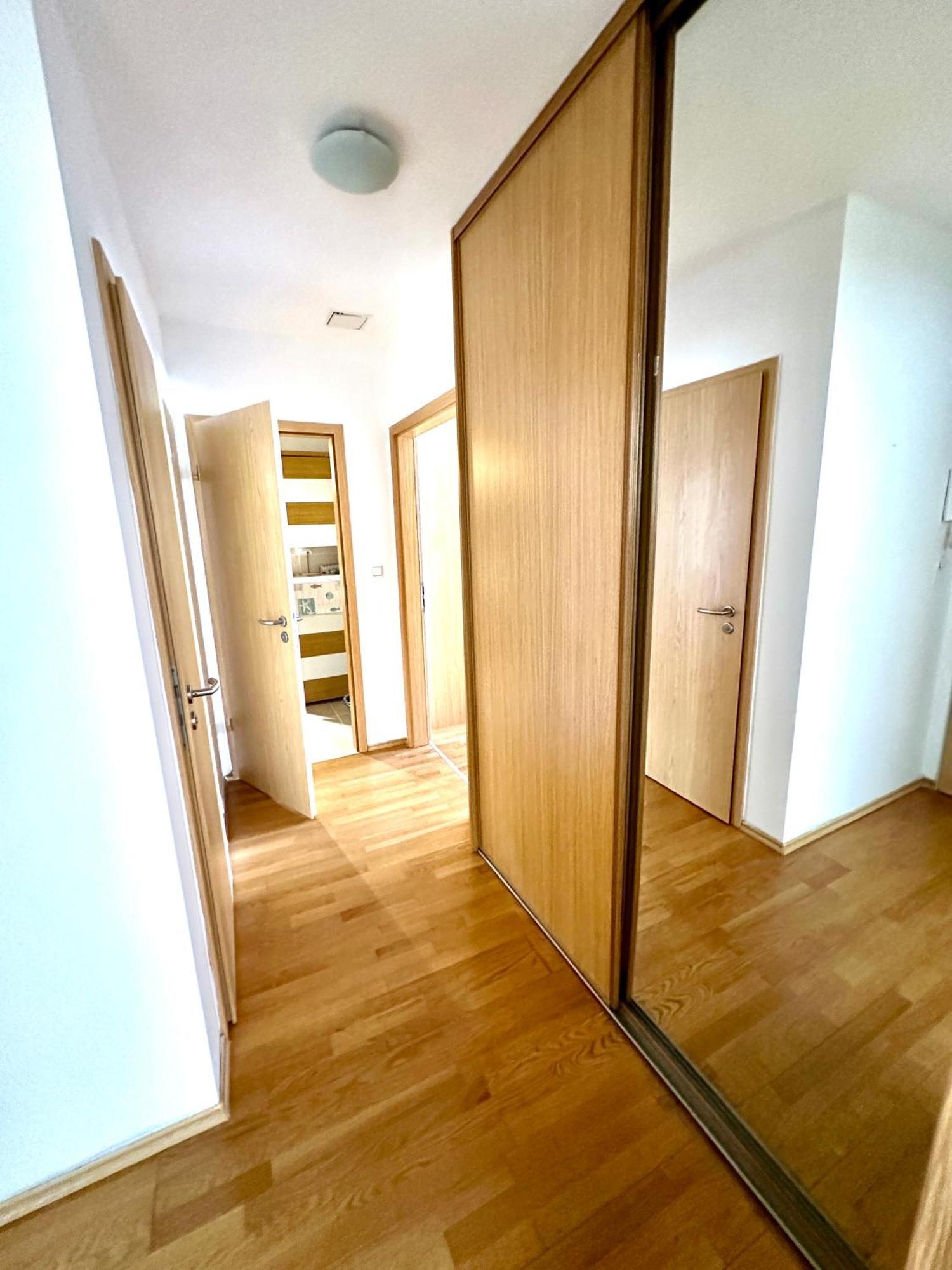 Central Apartment With Balcony Budapest Kültér fotó